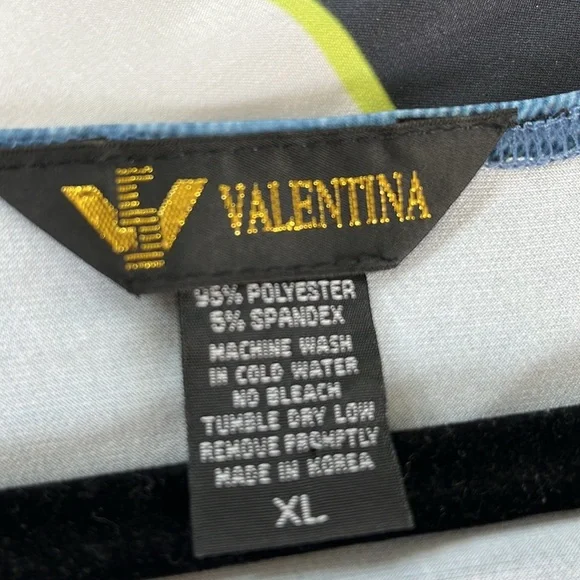 NWOT Super Fun Graphic Shirt! - Picture 8 of 9